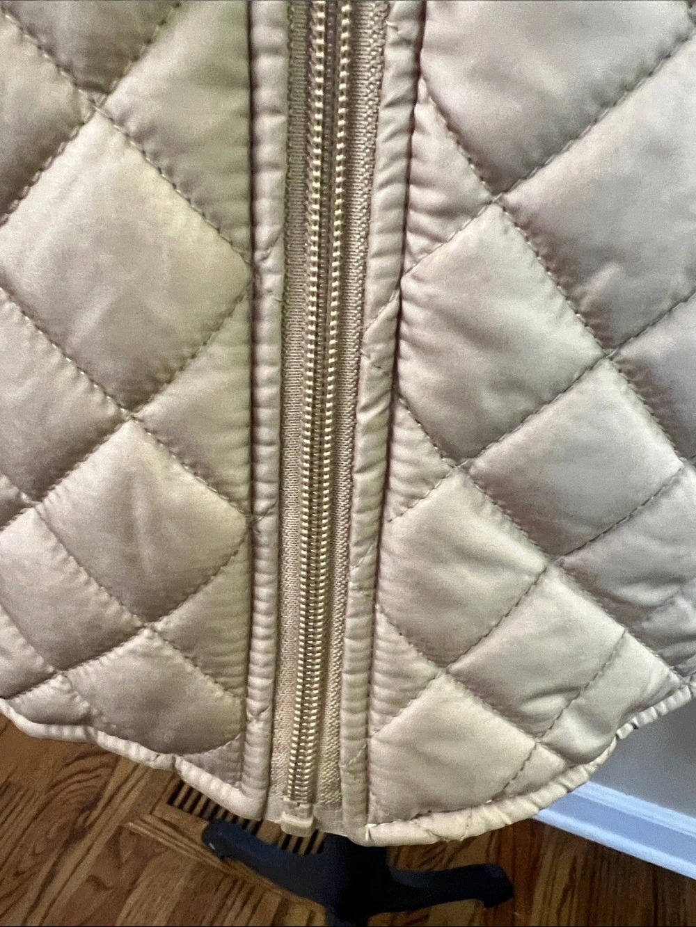 Kim Rogers Quilted Jacket in Beige Medium Like New - Picture 8 of 10